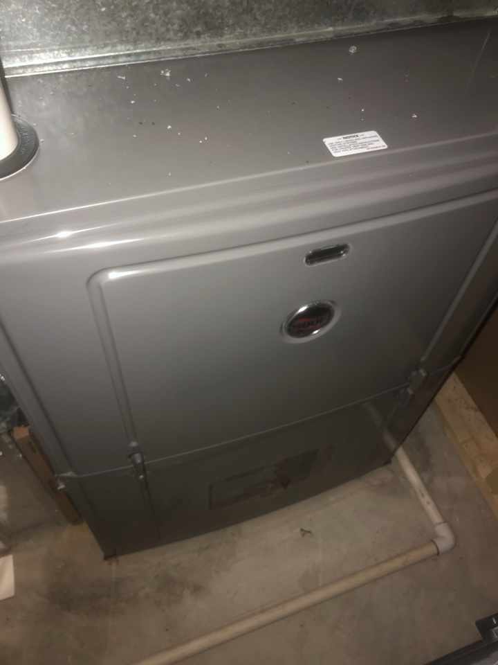 Carstairs, AB - Replace furnace with Rudd because off water damage. HVAC Mechanic  Carstairs, AB - Replace furnace with Rudd because off water damage. HVAC Mechanic