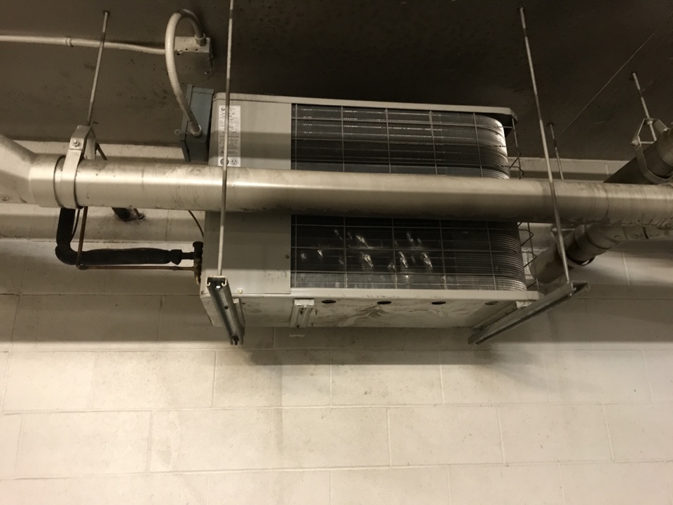 Stanley Park, AB - Hvac call out lose connection inside the condenser unit  Stanley Park, AB - Hvac call out lose connection inside the condenser unit